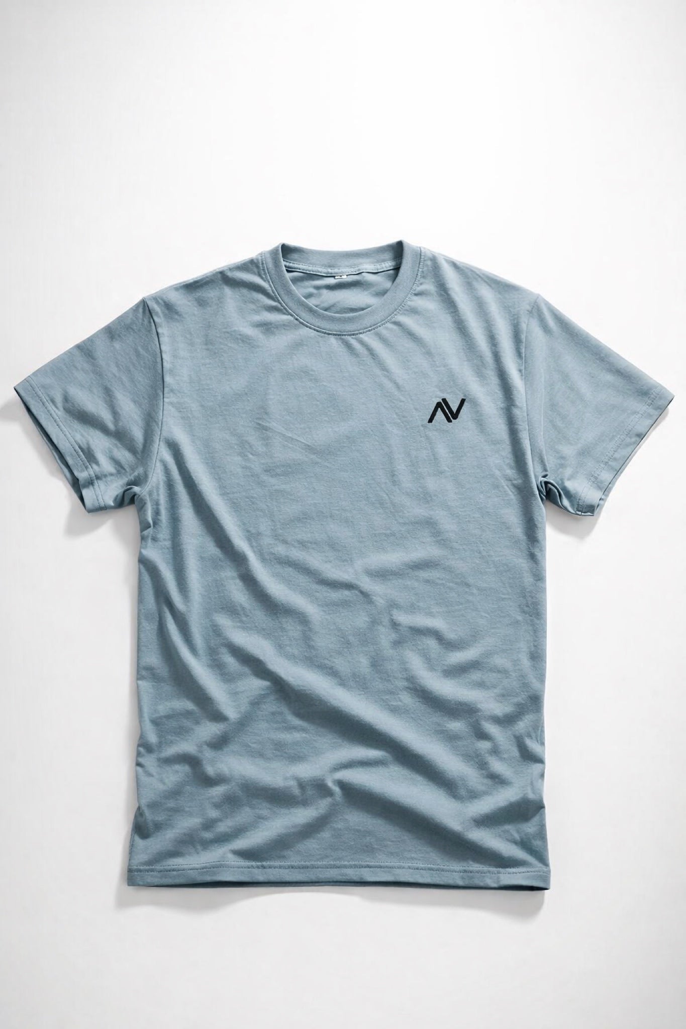 premium men’s cotton crewneck tee minimalist casual outfit